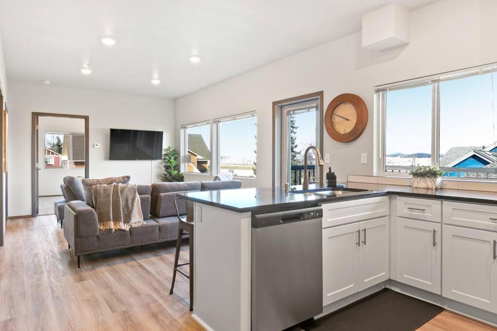 Brand New 2 Bd 2 Bth Near Dt And Perry District Lägenhet Spokane Exteriör bild