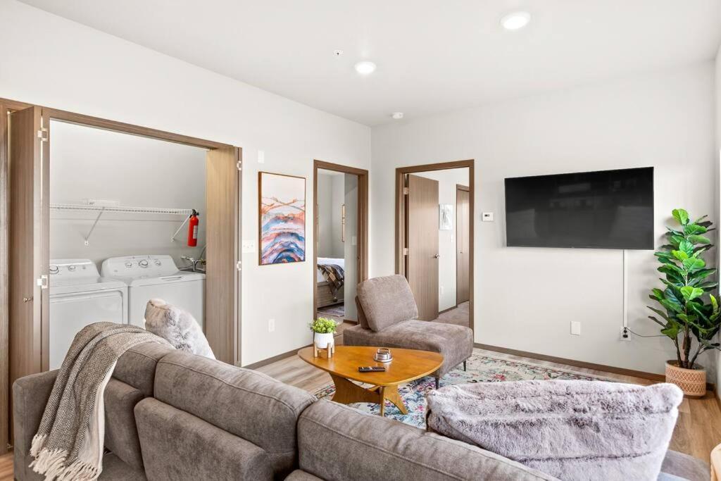 Brand New 2 Bd 2 Bth Near Dt And Perry District Lägenhet Spokane Exteriör bild